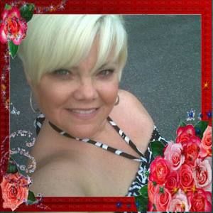 Meet your Posher, Tina